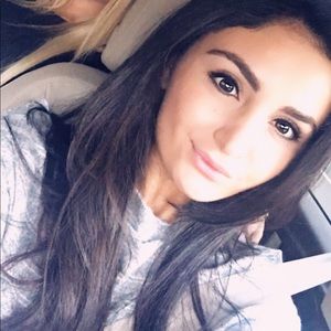 Meet your Posher, Joann